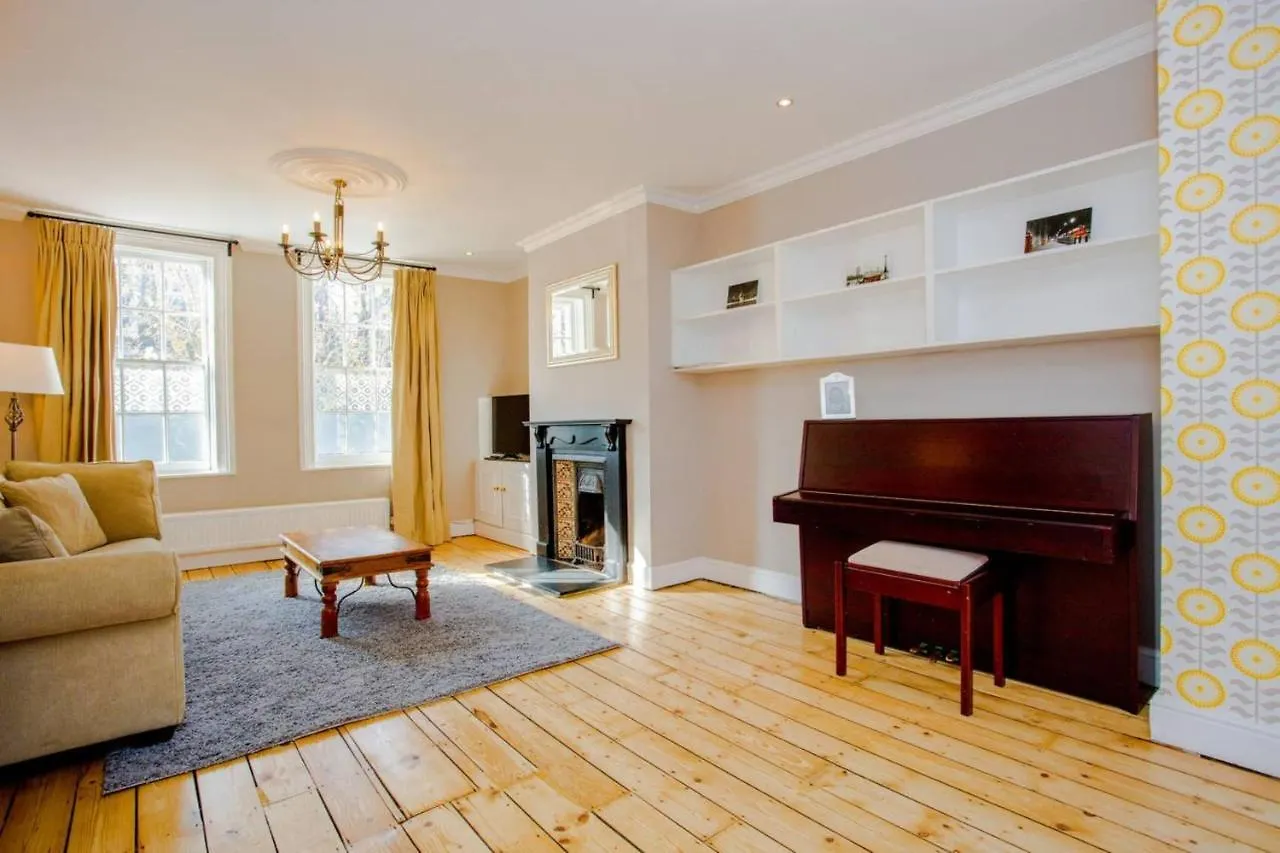 Apartment Large Luxury Townhouse In The Centre Of Greenwich United Kingdom